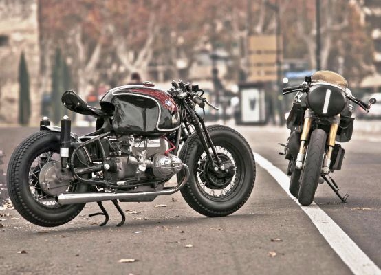 Moto BMW vintage R90S, célèbre routière sportive des 70's